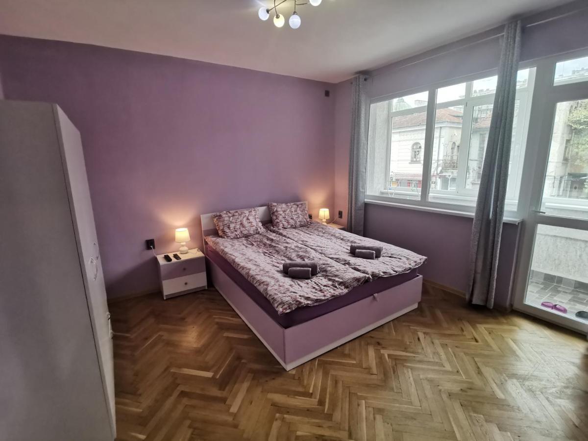 Апартамент За Нощувка, Център! Stara Zagora Buitenkant foto